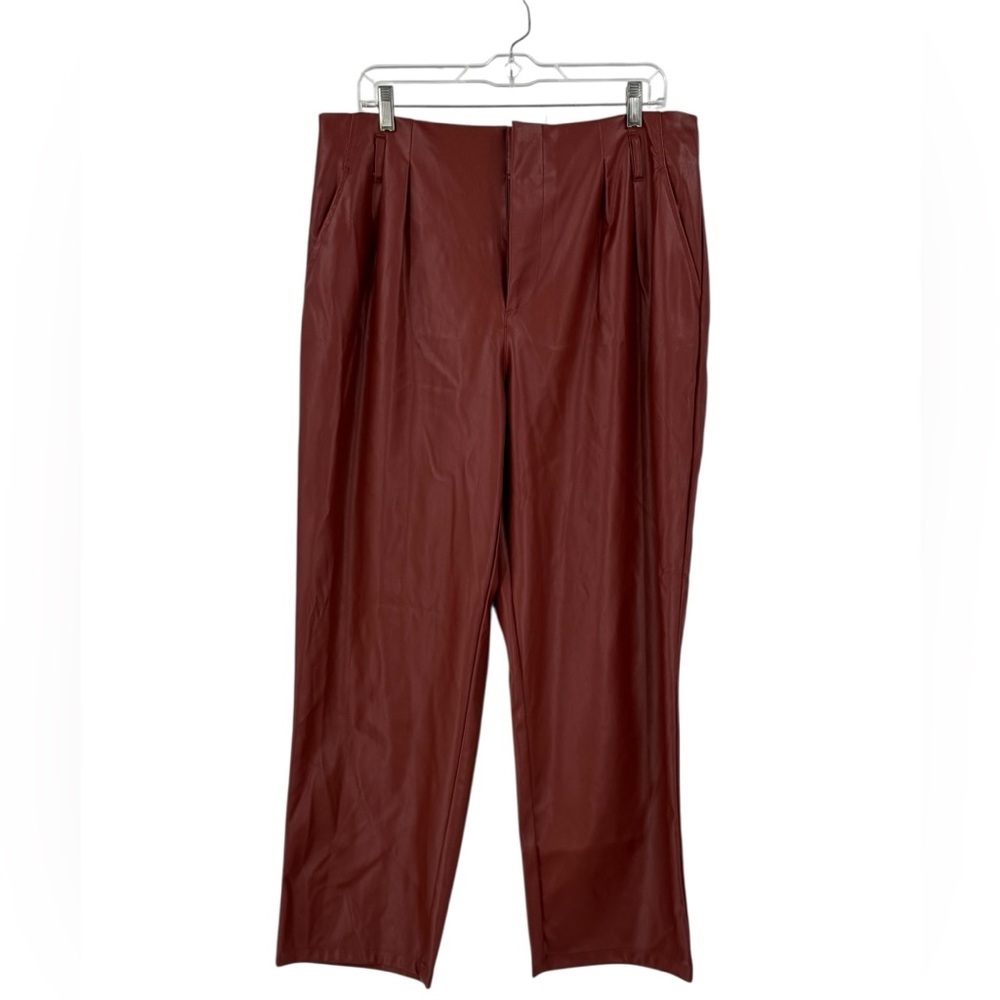 Who What Wear Red Faux Leather Pants Sz 14 – Chic & Modern